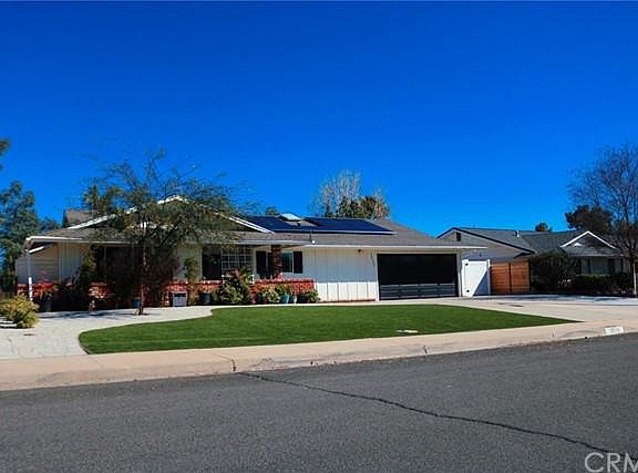 5th image of 28504 Portsmouth Dr