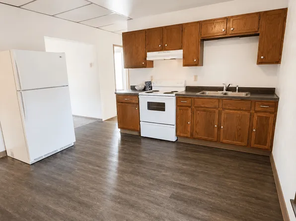 Pearl St Apartments, 115 W Pearl St #21248390, New Lisbon, WI 53950