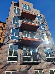 75-42 Grand Central Pkwy N
