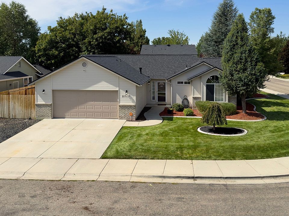 1st image of 2717 N Shoveler Way