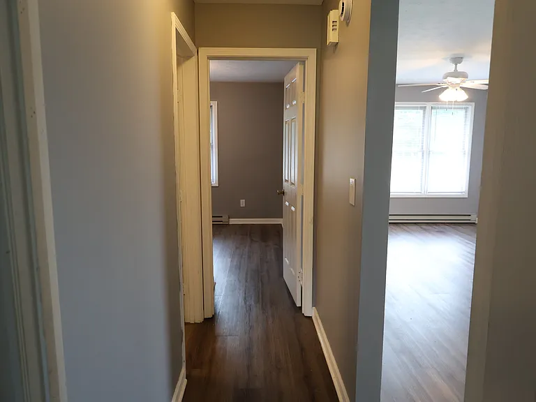 184 W Hayden Pike — Photo 17