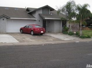 310 Berkshire Ln, Stockton, CA 95207