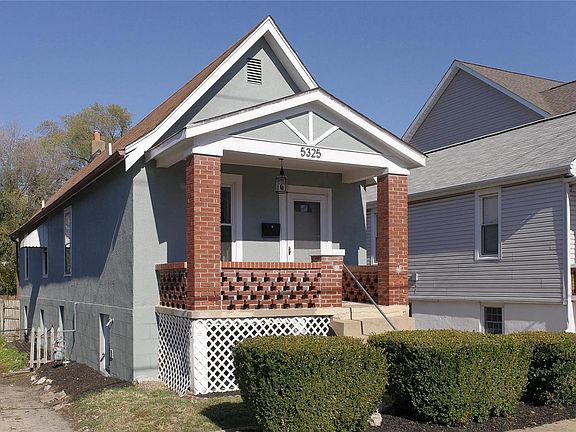 3rd image of 5325 Shaw Ave