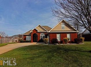 109 Dovecot Dr, Warner Robins, GA 31088