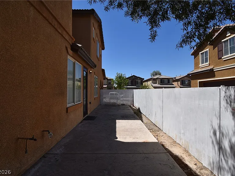 4448 Mount Penteli Ave — Photo 33