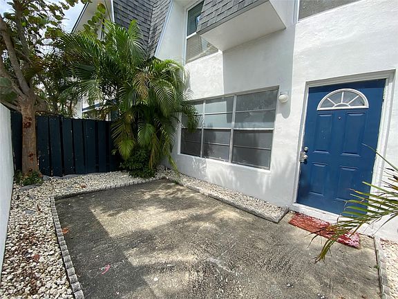 2nd image of 6753 SW 41st Drive