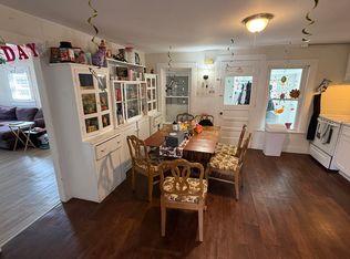 1190-1192 N Pleasant St #1190, Amherst, MA 01002