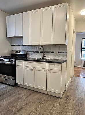 3rd image of 25-81 34th St #3D