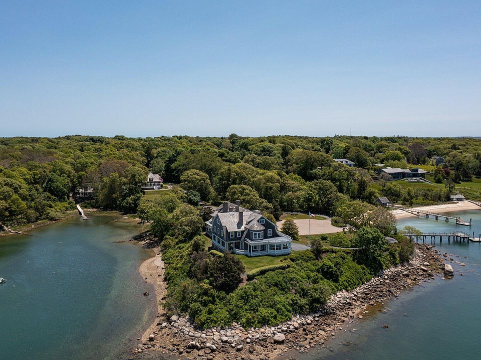 314 Quissett Avenue, Woods Hole, MA 02543 Zillow