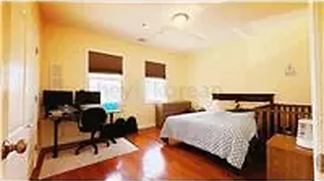 47 Campbell Ave #2R — Photo 7