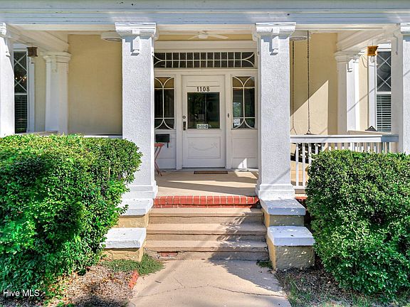 3rd image of 1108 Hickman Road