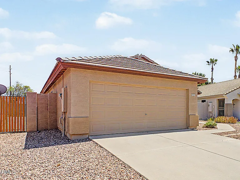 8151 W Tonto Ln — Photo 4