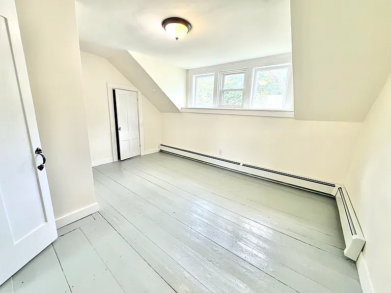 48 Cross St — Photo 19
