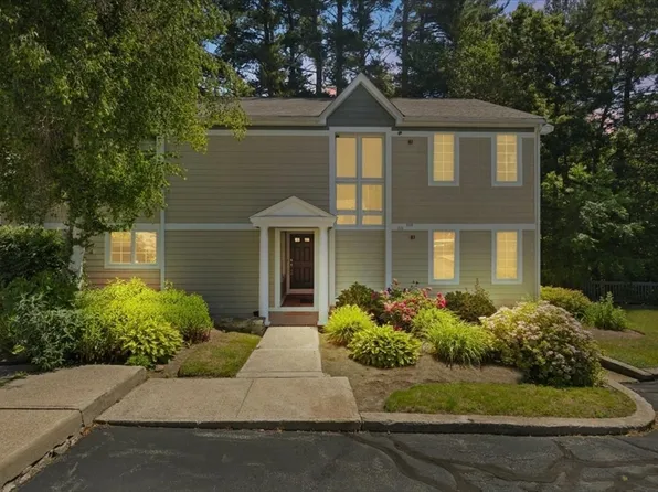 701 Winthrop St APT 316, Taunton, MA 02780