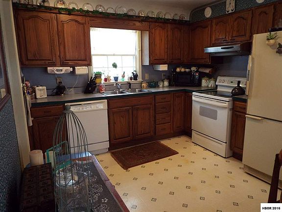 4th image of 616 Woodworth Dr
