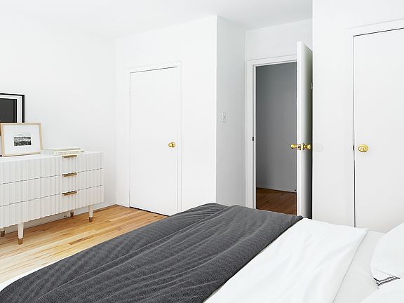 2nd image of 725 11th Ave #3A