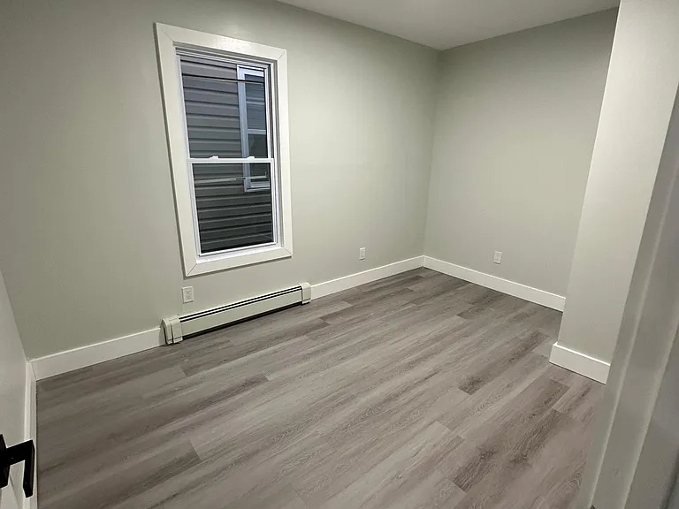 112 Milford Ave #1 — Photo 8