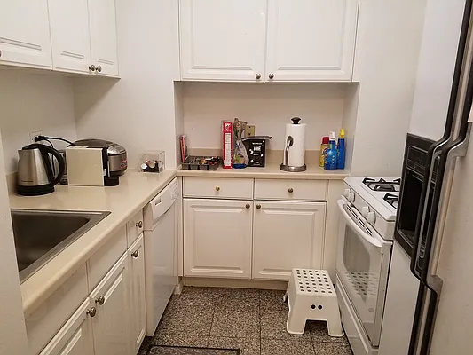 Rented by Noble Realty | media 8