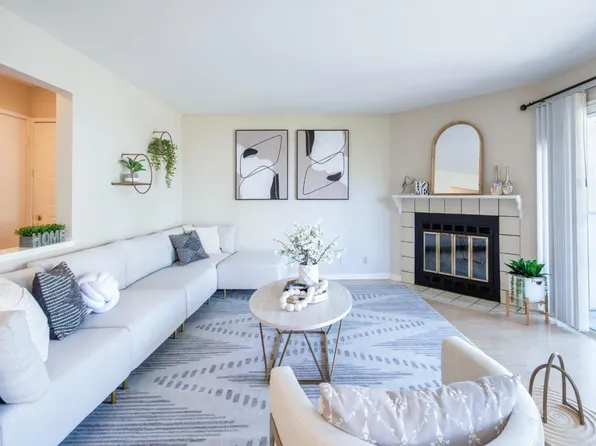 1501 Four Oaks Cir, San Jose, CA 95131