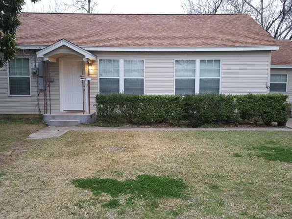 1223 Walworth St, Greenville, TX 75401
