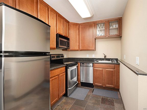 4th image of 860 Turquoise St Unit 235