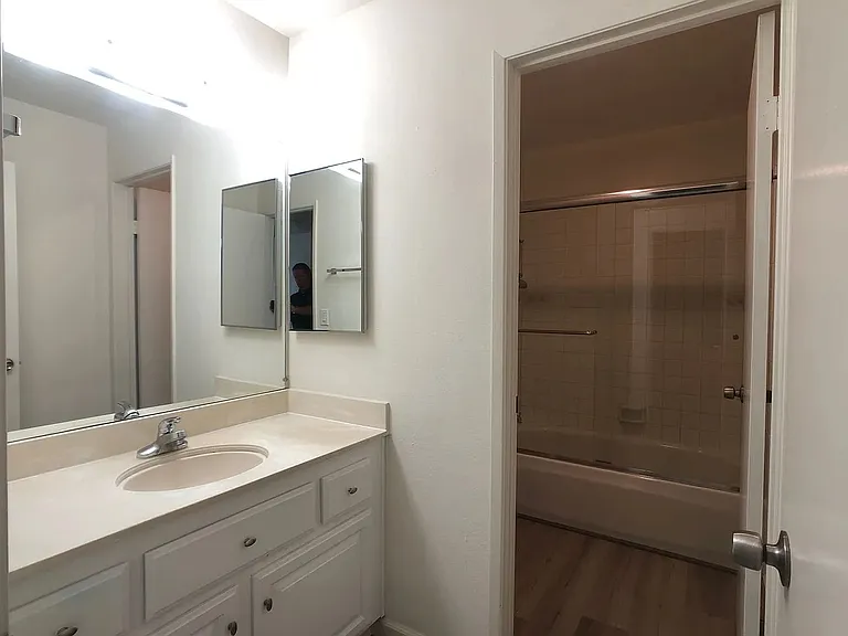 2254B Almaden Rd #1 — Photo 6