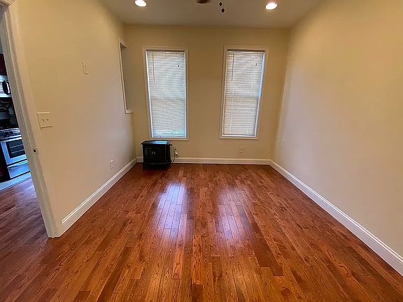4th image of 107-31 Metropolitan Ave #3R