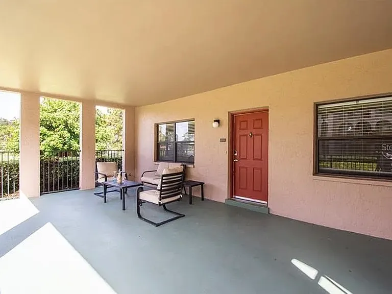 6150 Gulfport Blvd S #101 — Photo 6