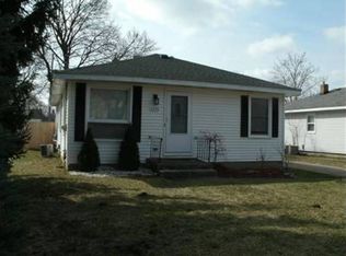 1270 Beechwood St NE, Grand Rapids, MI 49505