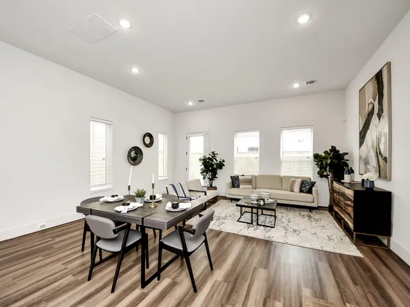 879 Rachel St, Houston, TX