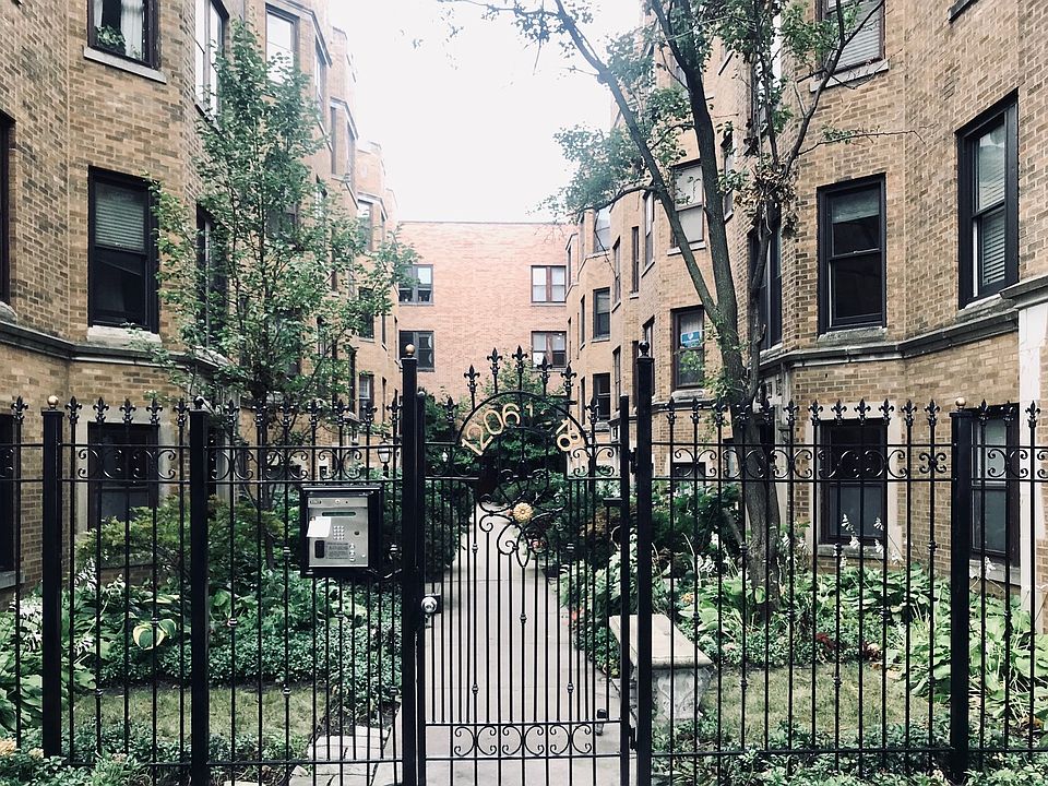 1st image of 1212 W Jarvis Ave APT 2E