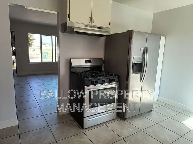 457B Smith Ave — Photo 13