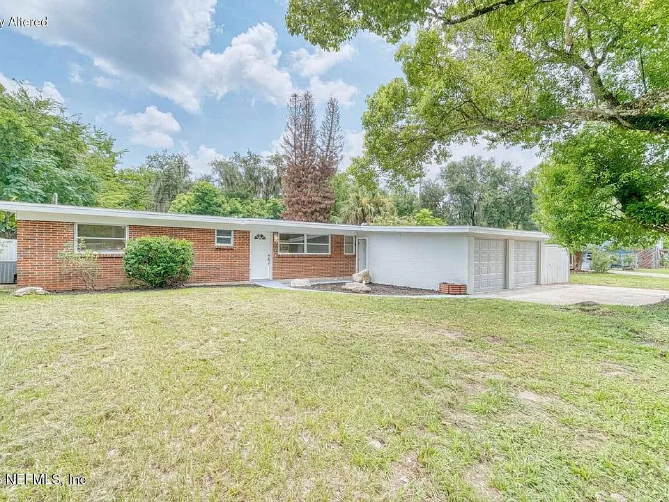 2517 Palm Ave