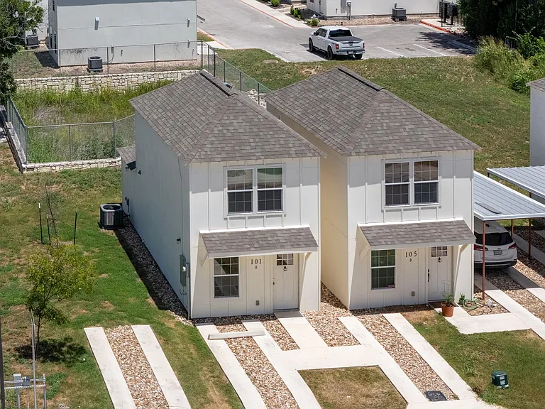 230 S Debus 101b Dr — Photo 3