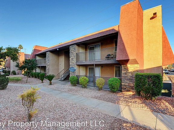 2nd image of 5161 River Glen Dr Unit 150