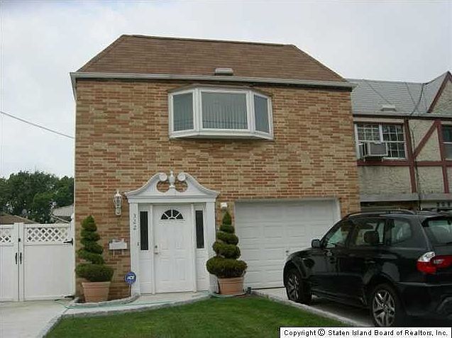 1st image of 322 Lake Ave