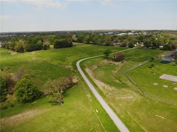 / Se Paso Street Tract A B C #El, Gravette, AR 72736