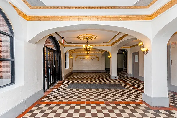 Rented by MySpaceNYC | media 10