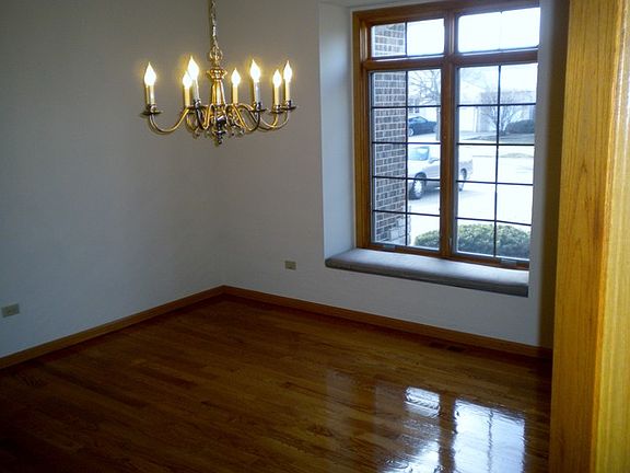 4th image of 16729 S Ottawa Dr