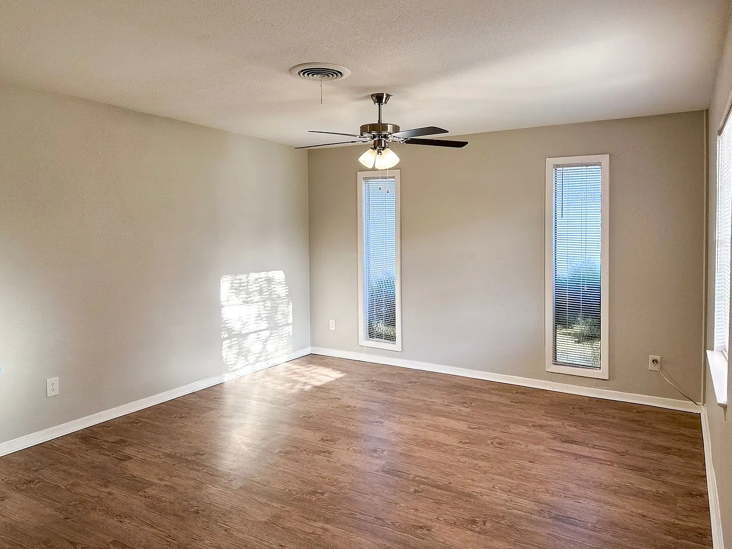4 Bedroom / 2 Bath / 2 Car Garage — Photo 3
