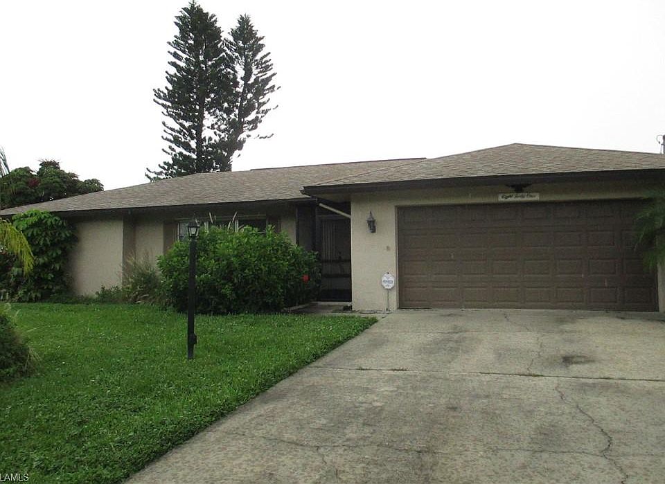 1st image of 841 SE 41st St