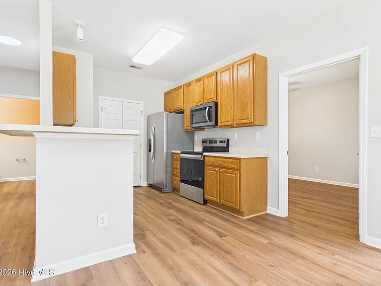 2111 Kudrow Ln — Photo 15