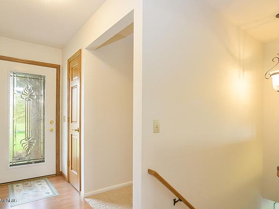 5th image of 5451 Canal Ave SW