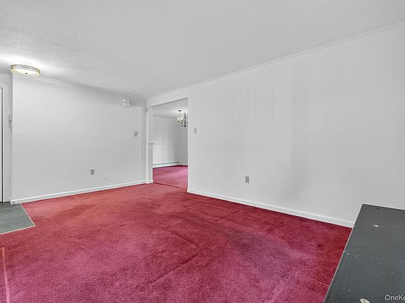 5th image of 114 Laurel Hill Road