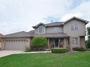 19336 Edgebrook Ln, Tinley Park, IL 60487