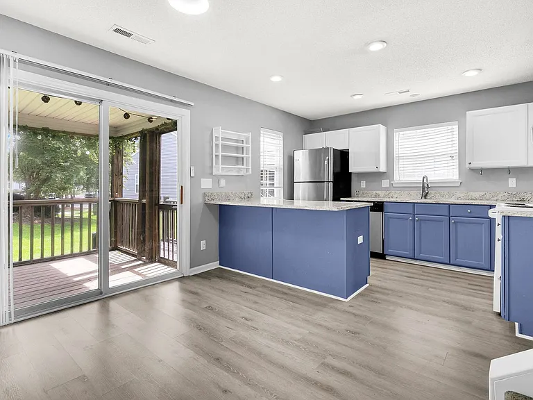 478 Doane Way #1 — Photo 42