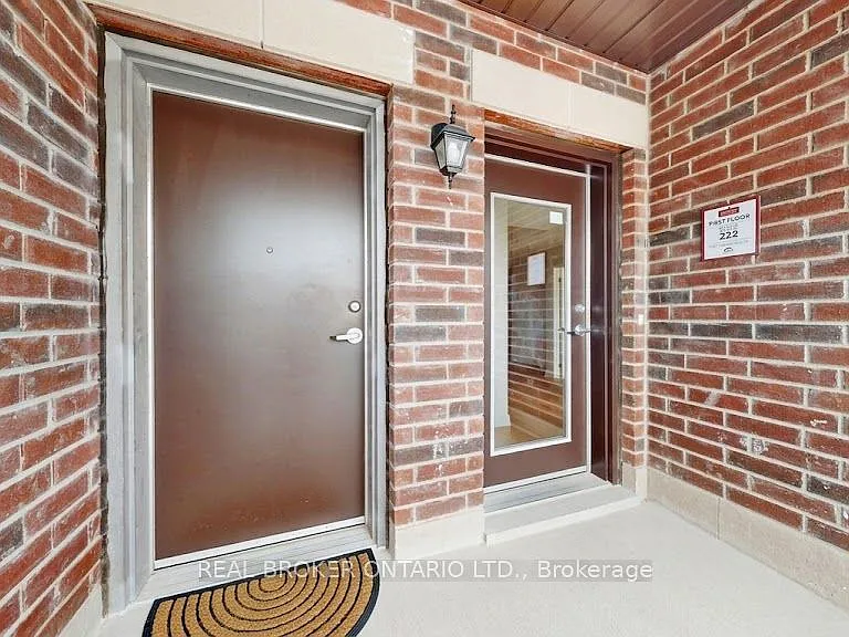 15100 Yonge St N #216 — Photo 2