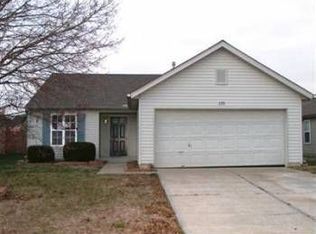378 Elk Creek Dr, Trenton, OH 45067