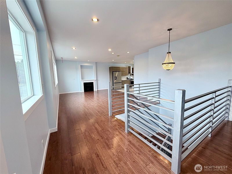 3rd image of 2305 S Brandon Street