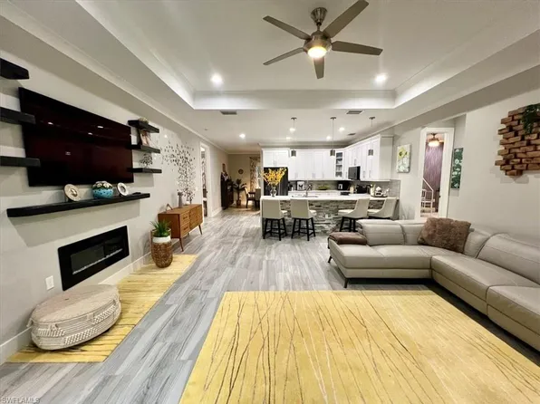 328 16th AVE NW, NAPLES, FL 34120